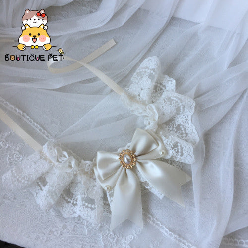 Cat&Dog Cute Lace Peal Bib-Cream White Pearl